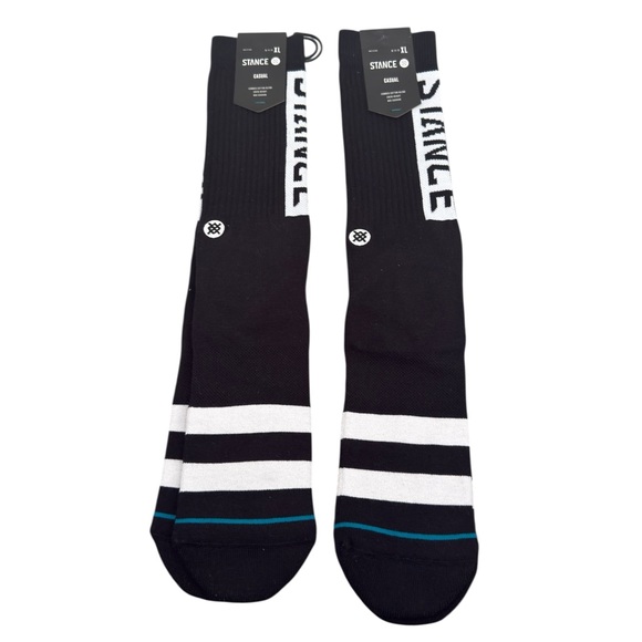 Stance Other - NWT Stance Black and White Athletic Crew Socks
